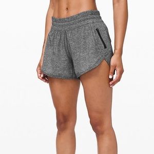 Lululemon Tracker Short 4in